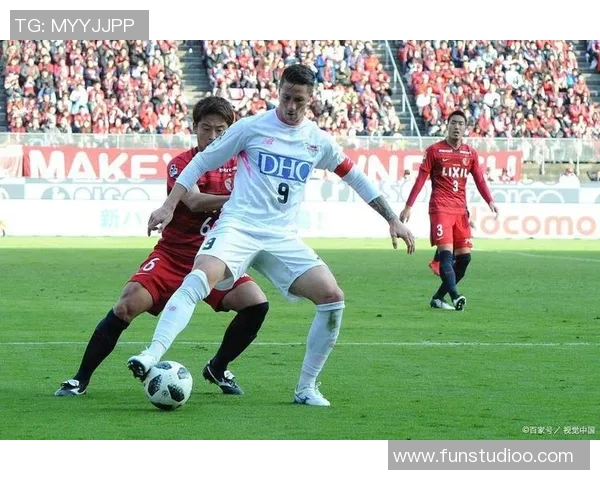 广岛三箭对阵河床精彩直播全程回顾与赛后分析